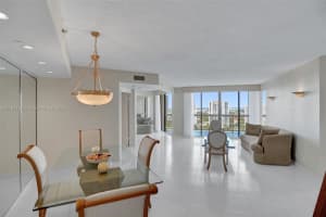 20185 E Country Club Dr APT 2109, Aventura, FL 33180, Sold 04/08/22