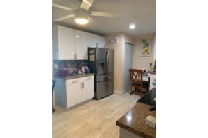 7865 NW 170th St, Hialeah, FL 33015, Sold 03/30/22