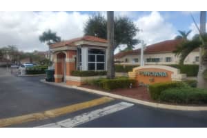 8165 SW 163rd Pl, Miami, FL 33193, Sold 05/18/22