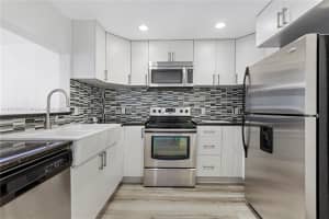 11219 SW 88th St c208, Miami, FL 33173, Sold 03/15/22