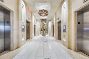 102 24th St APT 1445, Miami Beach, FL 33139, Sold 09/27/22