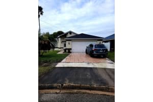 1004 Jackson Woods Ct, Orlando, FL 32824, Sold 05/25/22