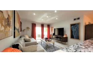 13715 Kendale Lakes Cir a 209, Miami, FL 33183, Sold 04/18/22