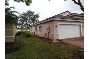 18724 SW 16th St, Pembroke Pines, FL 33029, Sold 03/30/22