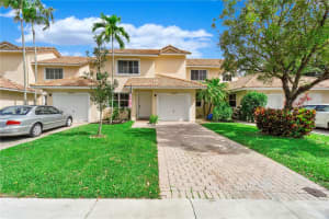 8405 NW 40th Ct, Sunrise, FL 33351, Sold 04/07/22