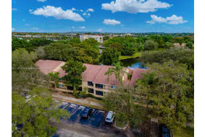 841 Lyons Rd, Coconut Creek, FL 33063, Sold 03/29/22