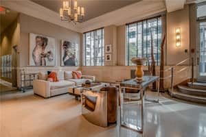 435 21st St #222, Miami Beach, FL 33139, Sold 03/22/22