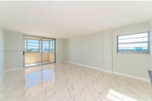 16400 NE 17th Ave APT 703, North Miami Beach, FL 33162, Sold 03/14/22