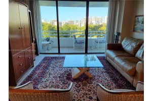 20225 NE 34th Ct APT 611, Aventura, FL 33180, Sold 04/08/22