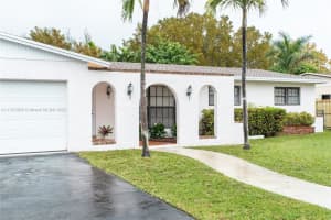 8011 SW 196th Terrace, Cutler Bay, FL 33189, Sold 05/05/22