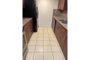 3238 N Pine Island Rd # 105, Sunrise, FL 33351, Sold 07/14/22