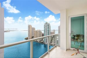 300 S Biscayne Blvd t 3314, Miami, FL 33131, Sold 04/04/22