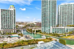 68 SE 6th St Apt 1206, Miami, FL 33131, Sold 08/05/22