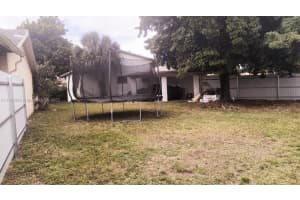 5410 NW 197th Ln, Miami Gardens, FL 33055, Sold 06/17/22