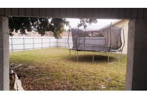 5410 NW 197th Ln, Miami Gardens, FL 33055, Sold 06/17/22