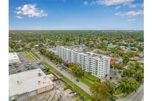 1251 NE 108th St APT 405, Miami, FL 33161, Sold 06/13/22