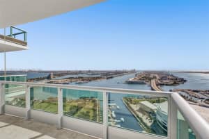 900 Biscayne Bay, 900 Biscayne Blvd APT 4401, Miami, FL 33132, Sold 05/31/22