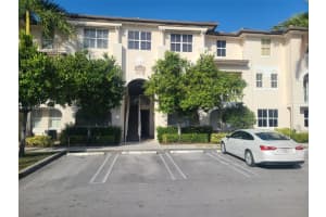 11605 NW 89th St APT 211, Doral, FL 33178, Sold 03/31/22