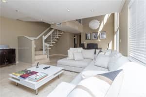 140 Jefferson Ave, Miami Beach, FL 33139, Sold 06/17/22