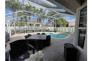 651 Verona Pl, Weston, FL 33326, Sold 03/25/22