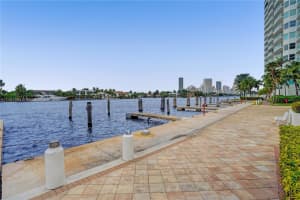 20281 E Country Club Dr APT 511, Aventura, FL 33180, Sold 06/15/22