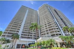 20281 E Country Club Dr APT 511, Aventura, FL 33180, Sold 06/15/22
