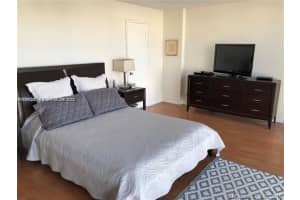 18181 NE 31st Ct APT 1810, Aventura, FL 33160, Sold 03/28/22
