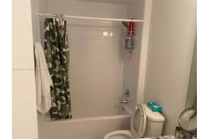 151 SE 1st St, Miami, FL 33131, - MLS#A11162061
