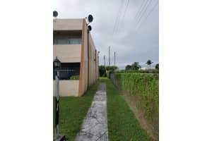 488 NE 18th Ave APT 205, Homestead, FL 33033, Sold 04/28/22