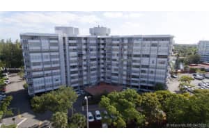 1300 NE Miami Gardens Dr #510e, Miami, FL 33179, Sold 04/05/22
