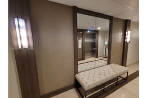 3701 N Country Club Dr APT 1504, Aventura, FL 33180, Sold 05/02/22
