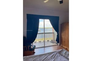 18555 NE 14th Ave APT 703, Miami, FL 33179, Sold 04/14/22