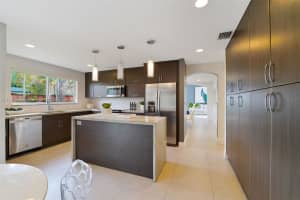 6619 Mimosa Ct, Miami, FL 33143, Sold 04/20/22