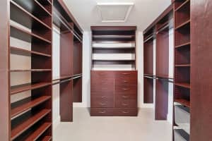 6619 Mimosa Ct, Miami, FL 33143, Sold 04/20/22