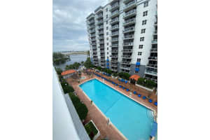 5085 NW 7th St APT 906, Miami, FL 33126, Sold 03/31/22