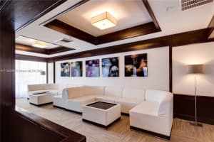 600 NE 36th St APT 718, Miami, FL 33137, Sold 03/17/22