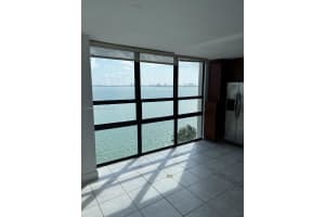 600 NE 36th St APT 718, Miami, FL 33137, Sold 03/17/22