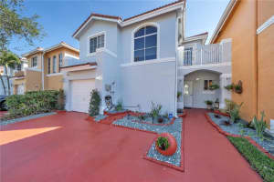 16060 SW 87th Terrace, Miami, FL 33193, Sold 04/20/22
