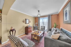 16060 SW 87th Terrace, Miami, FL 33193, Sold 04/20/22