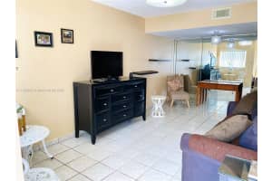 950 SW 104th Ct #102c, Miami, FL 33174, Sold 03/11/22