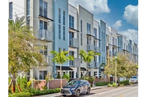3455 NE 5th Ave Unit 16, Oakland Park, FL 33334, Sold 04/19/22