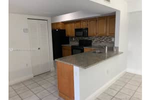 8580 SW 212th St APT 104, Cutler Bay, FL 33189, Sold 03/31/22