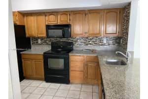 8580 SW 212th St APT 104, Cutler Bay, FL 33189, Sold 03/31/22