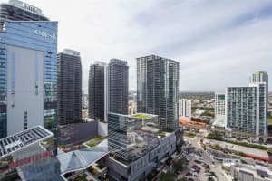 68 SE 6th St Apt 2710, Miami, FL 33131, Sold 06/08/22