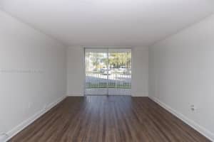 496 NW 165th St d115, Miami, FL 33169, Sold 03/30/22