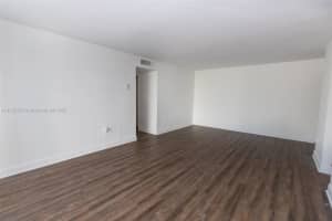 496 NW 165th St d115, Miami, FL 33169, Sold 03/30/22