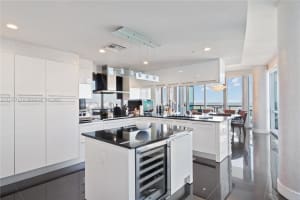 17121 Collins Ave APT 3708, Sunny Isles Beach, FL 33160, Sold 05/09/22