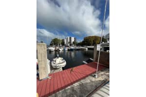 3301 N Country Club Dr APT 511, Aventura, FL 33180, Sold 05/16/22