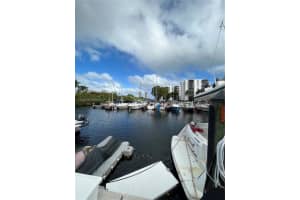 3301 N Country Club Dr APT 511, Aventura, FL 33180, Sold 05/16/22