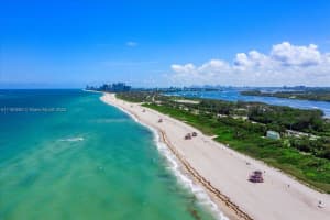 15701 Collins Ave #1003, North Miami Beach, FL 33160, Sold 03/23/22